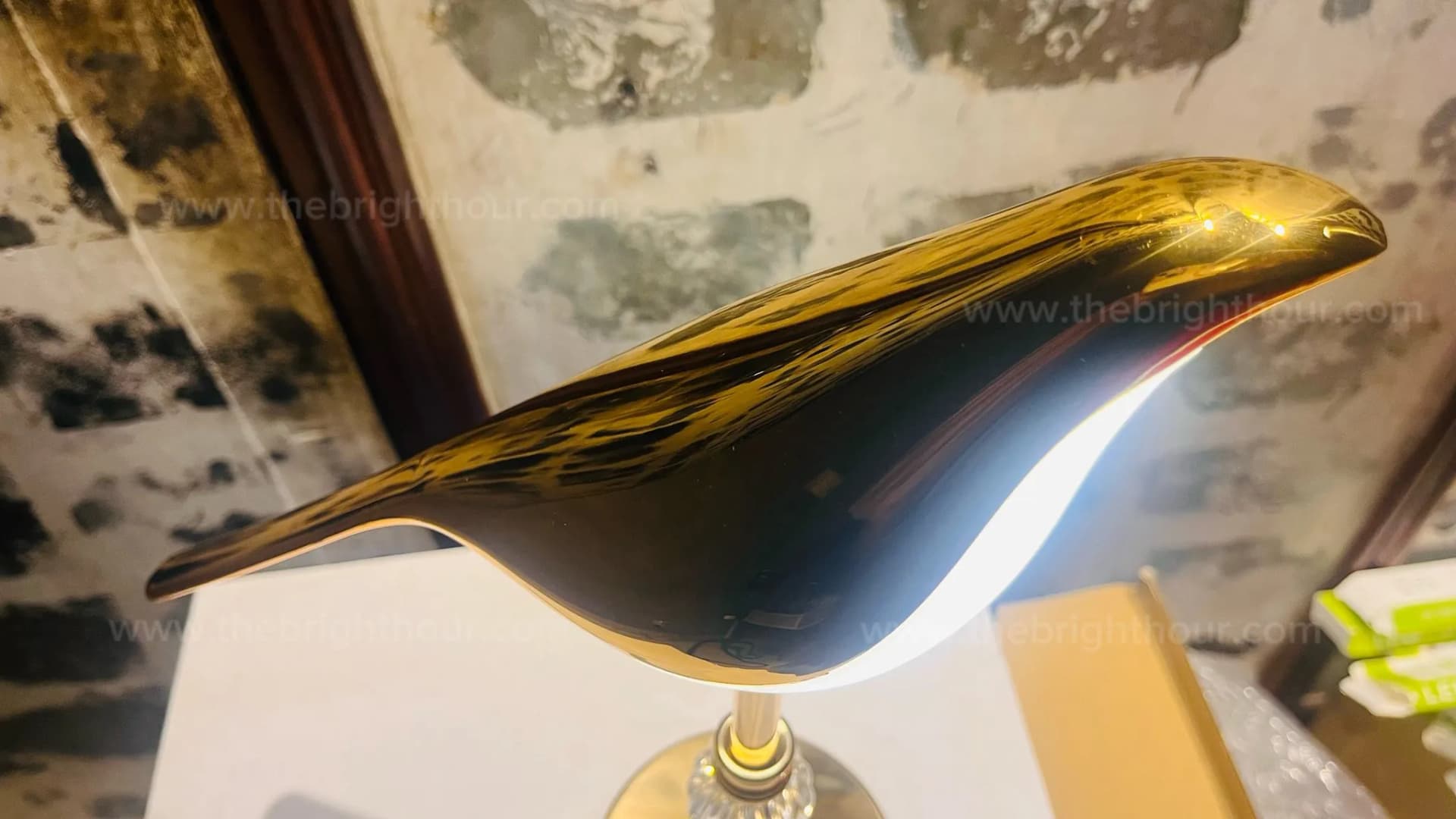 Luxury Bird Table Lamp – Light Up Your Space in Style | 3 Color Change 2